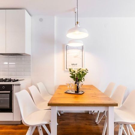 Apartment In Centre For 6 Split Eksteriør billede